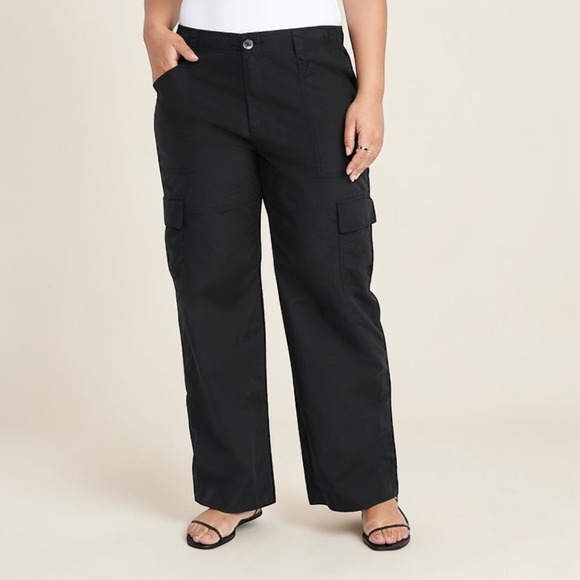Old Navy Wide Leg Cargo Pants Black Size Medium NWT - Picture 3 of 10